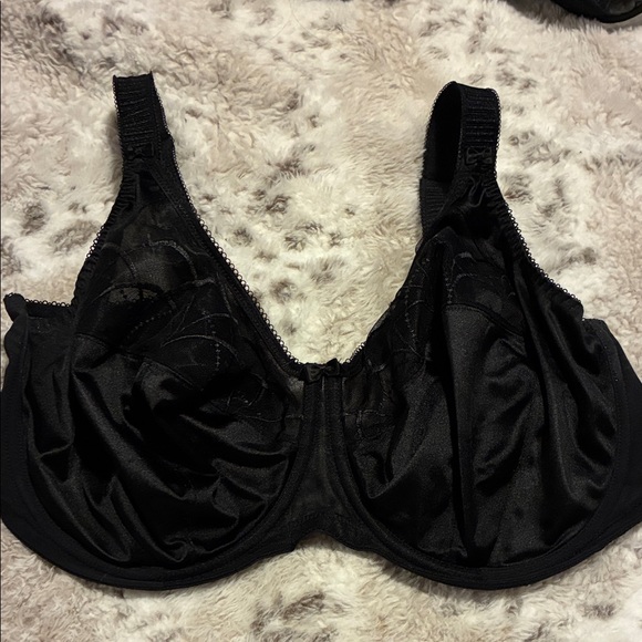 Elomi Other - Elomi Black Satin Bra size 36I